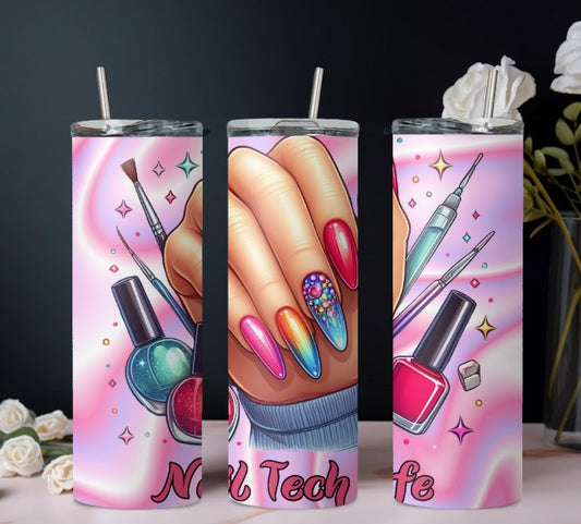 nail tech 18
